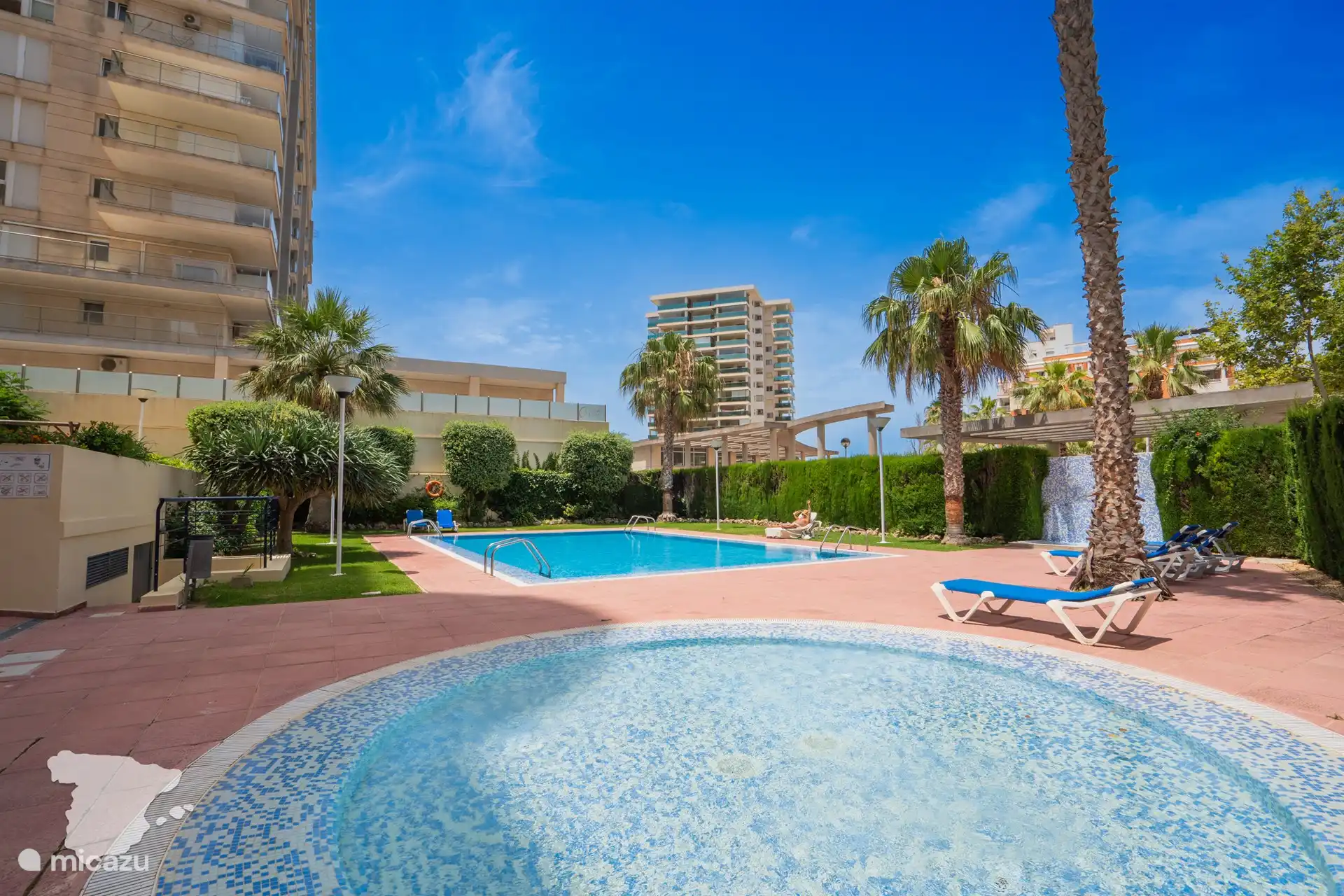 Gemeinschaftlicher Swimmingpool