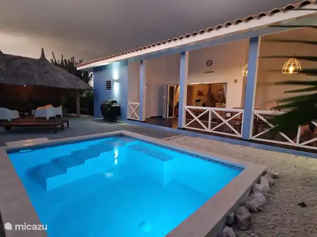 Casa Colori Curaçao | Curaçao, Banda Abou (ouest), Fontein - villa La piscine de nuit