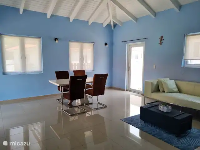 casa vacacional en Curazao, Curazao Centro, Bottelier – Top casa de vacaciones con piscina Sala de estar