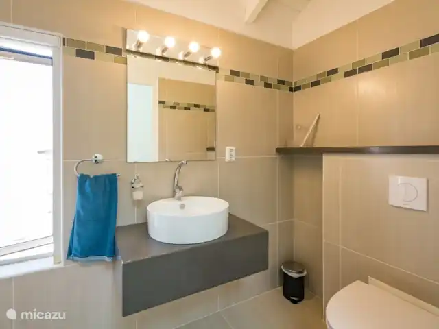 Way2Cool appartement Ocean Resort | Curaçao, Banda Ariba (est), Mambo Beach - penthouse Salle de bain troisième et quatrième chambre