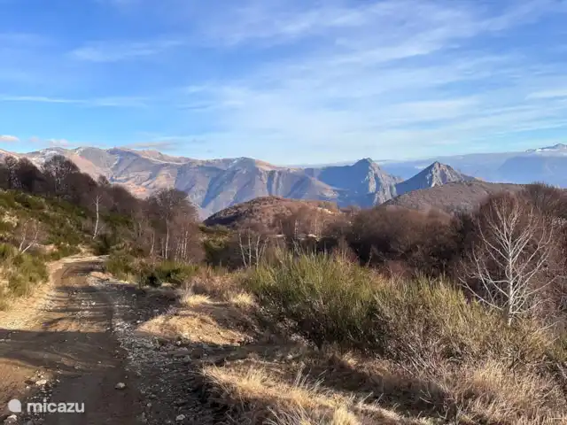 Porto Letizia - Apartamento P6 en Italia, Lagos italianos, Porlezza - apartamento Disfrute de los hermosos colores otoñales del Valle Rezzo a pie o en bicicleta.