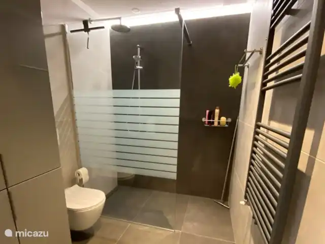 Porto Letizia - Apartamento P6 en Italia, Lagos italianos, Porlezza - apartamento Lavadora en armario disponible.