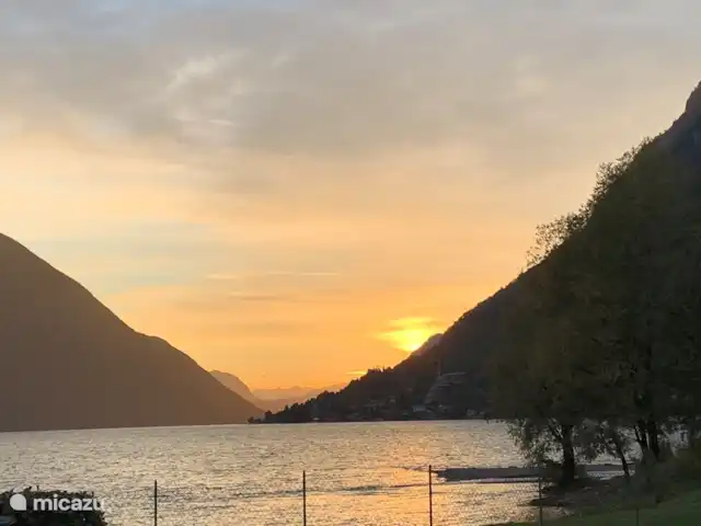 Porto Letizia - Apartamento P6 en Italia, Lagos italianos, Porlezza - apartamento Atardecer...