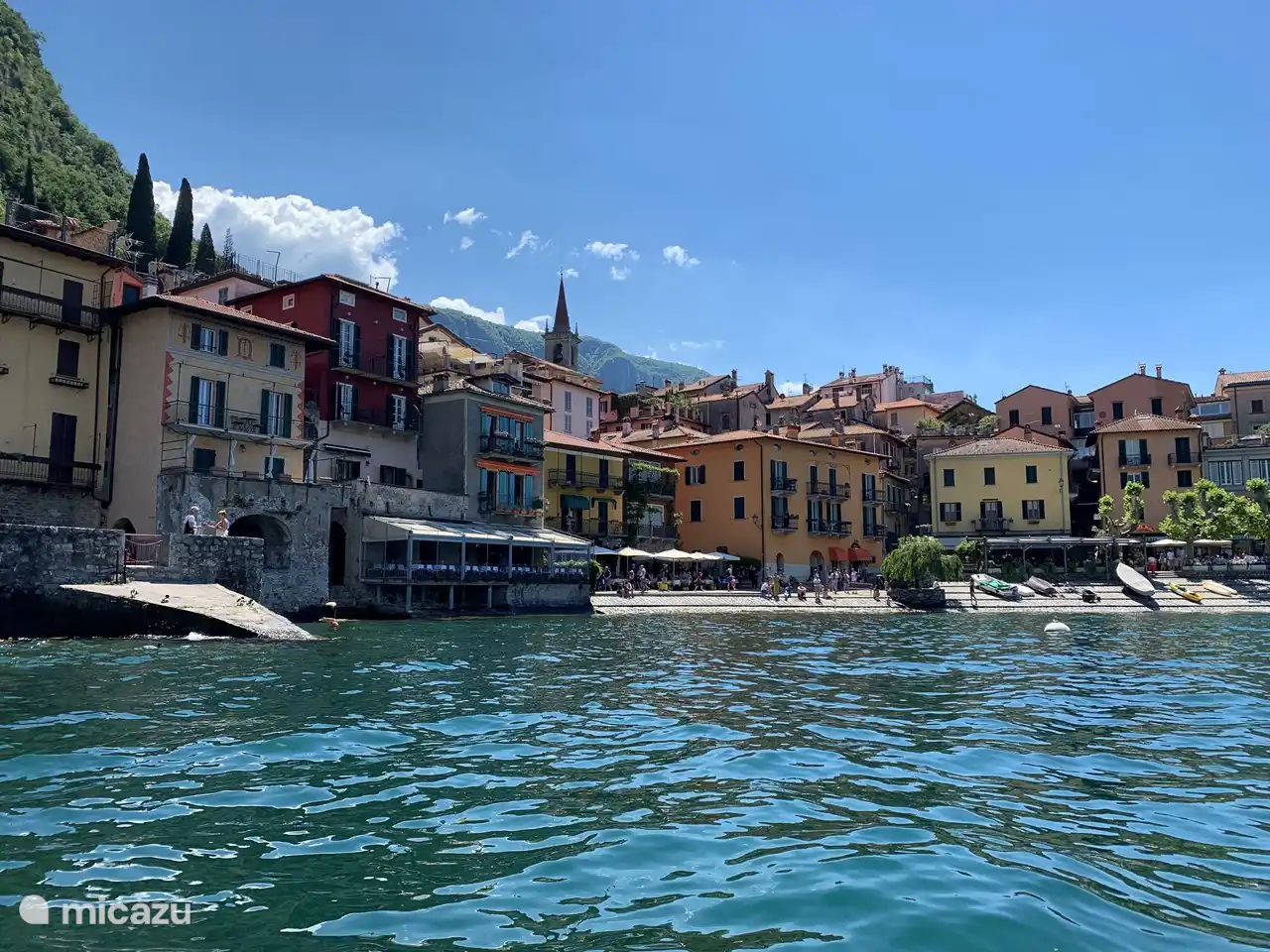 Varenna: Genießen Sie ein köstliches Mittagessen!
