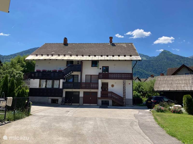 Casa vacacional Eslovenia, Alpes Julianos, Bohinj Casa paredada 3manzanos