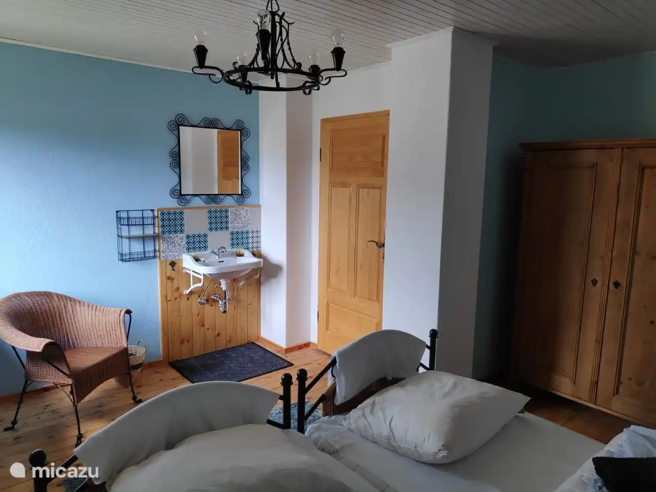 Schlafzimmer Komarca