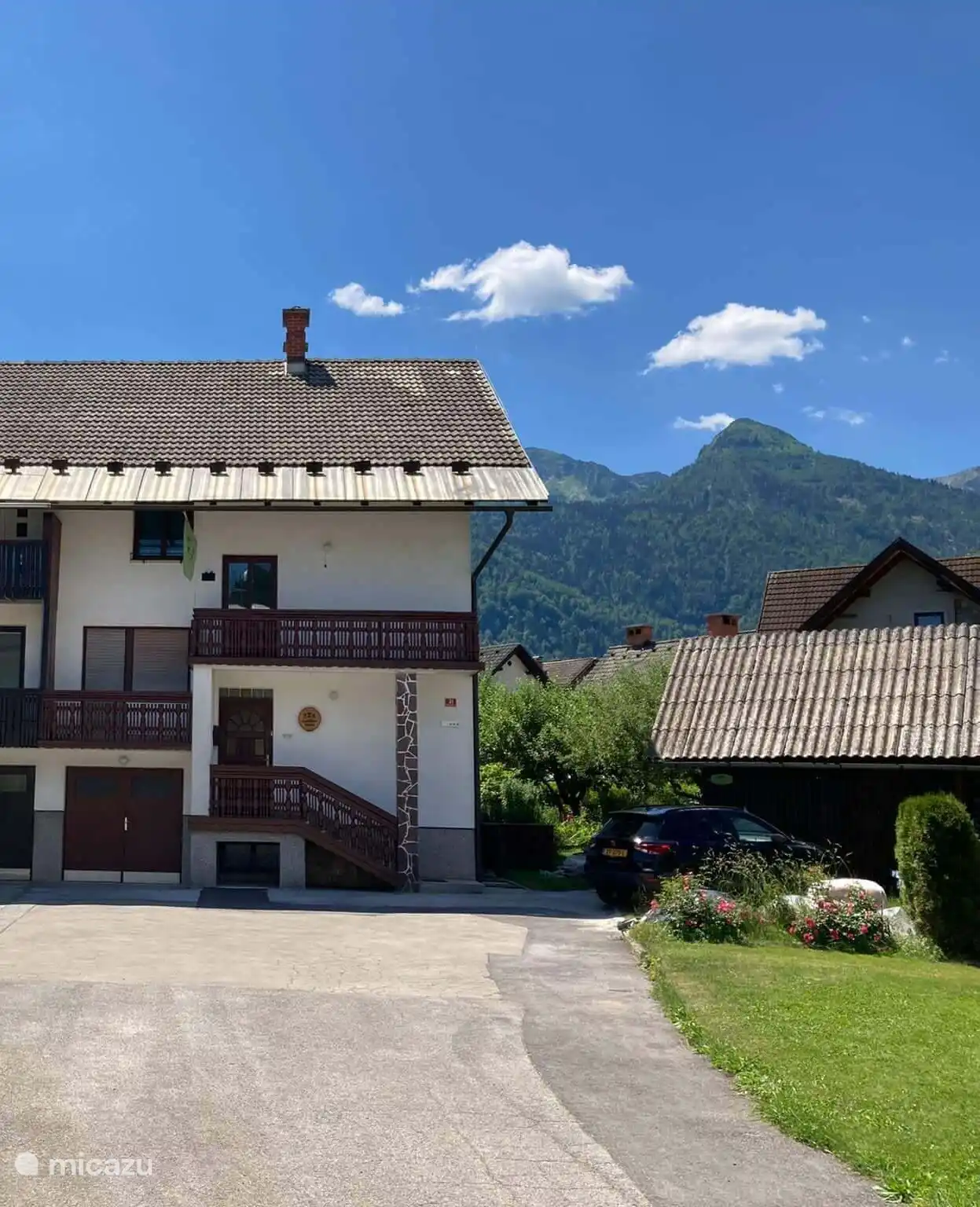 reihenhaus in Slowenien – 3Apfelbäume