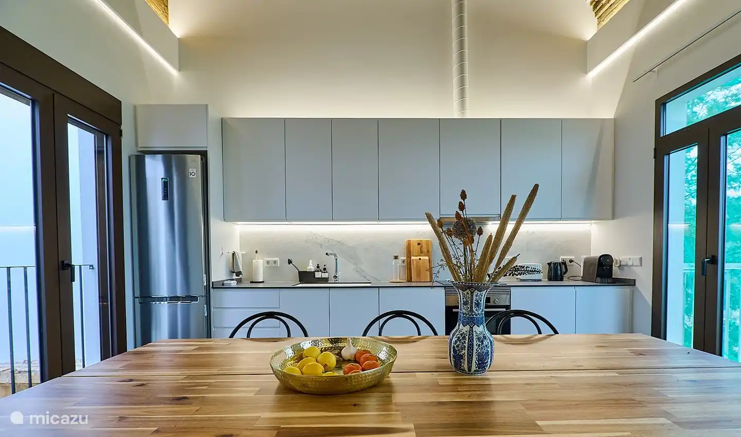 Reina 3 - Tres Reinas Valencia