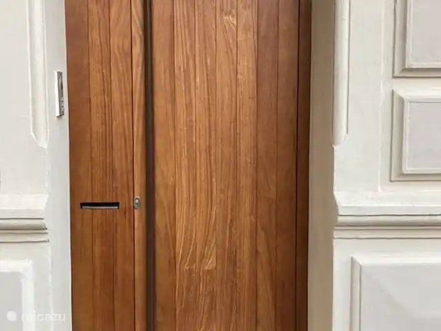 Tres Reinas Valencia - Reina 3 huren in Spanje, Valencia, Valencia (stad) - appartement De voordeur naar Calle de la Reina