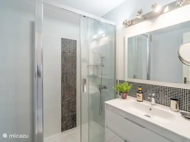casa linda en España, Costa del Sol, Mijas Costa - apartamento Cuarto de baño con ducha