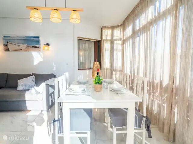 casa linda en España, Costa del Sol, Mijas Costa - apartamento Comedor luminoso