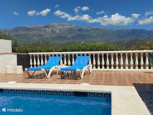 Holiday home in Spain, Costa del Sol, Sayalonga - villa Casa Joro in the middle of nature