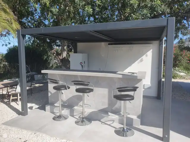 B&B El Paraiso Appartement CIELO | Espagne, Costa Blanca, Altea - appartement bar extérieur avec robinetterie