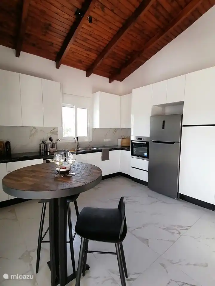 luxury kitchen fully equipped