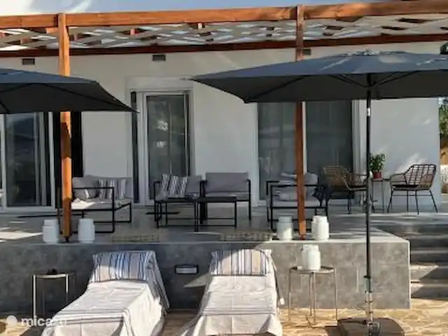 Villa Novina | Grèce, Égine, Salamina - villa Commencez votre journée par une baignade dans votre piscine privée avec vue sur la mer