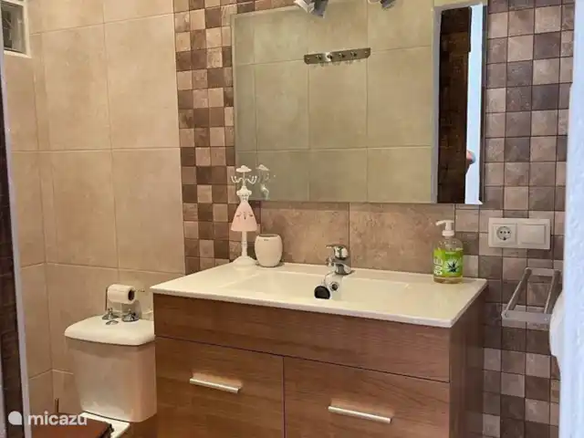 Studio Acacia huren in Spanje, Andalusië, Viñuela - studio Badkamer
