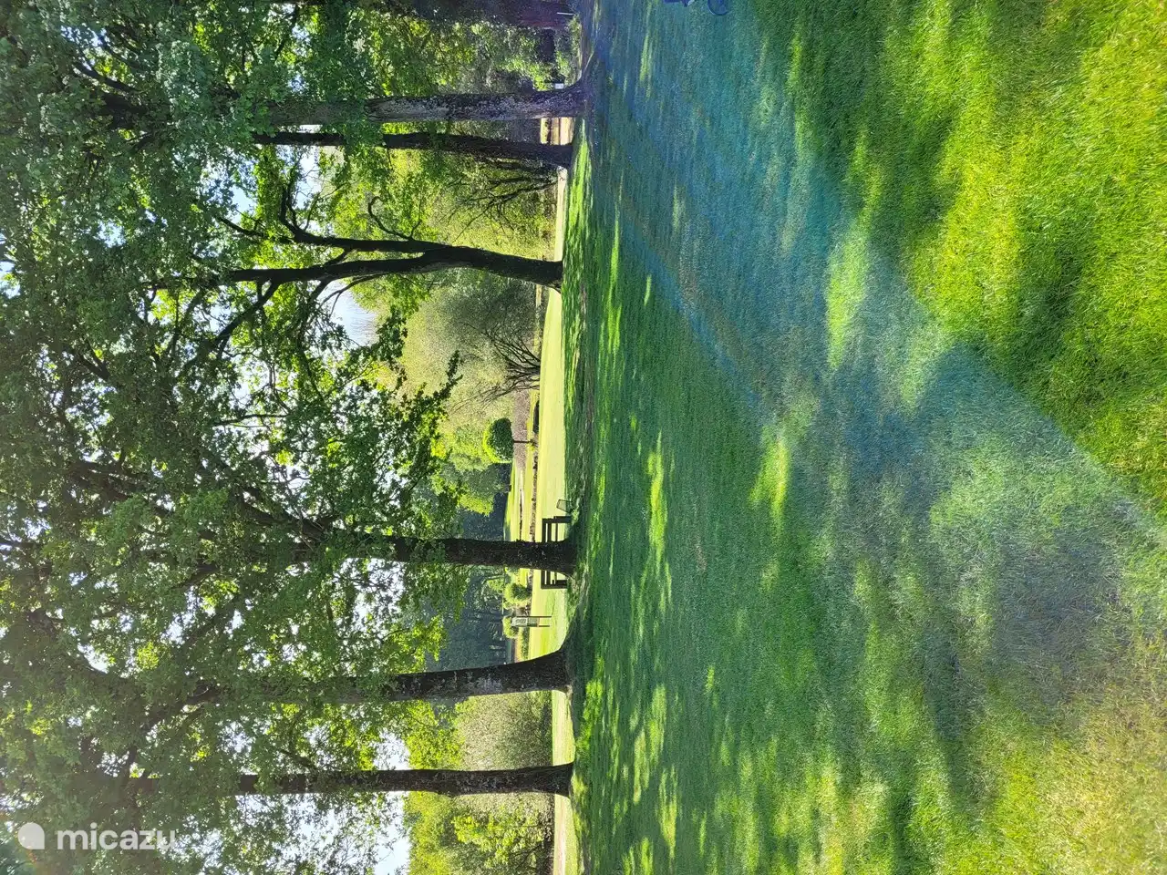 Golfplatz Domaine les Forges. 27-Loch-Golfplatz. 3 verschiedene 9-Loch-Plätze mit Wasserspielen und schönen Waldstücken und herrlichem Panoramablick.