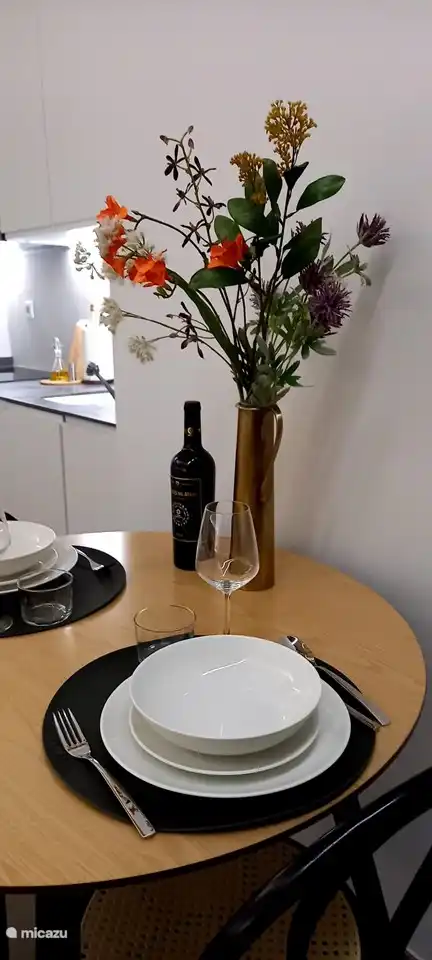 Reina 1 - Tres Reinas Valencia