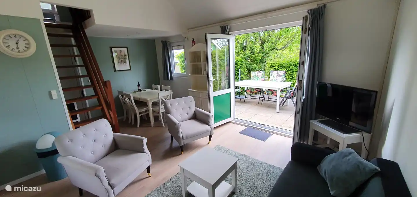 Maison Rêve de Leo in Frankreich, Dordogne, Chasteaux - Bungalow