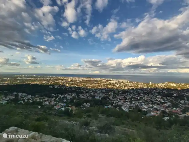 Villa Las dos Hermanas | Espagne, Costa Blanca, Dénia - villa Vue de Denia depuis l'un des sentiers de randonnée du Montgó