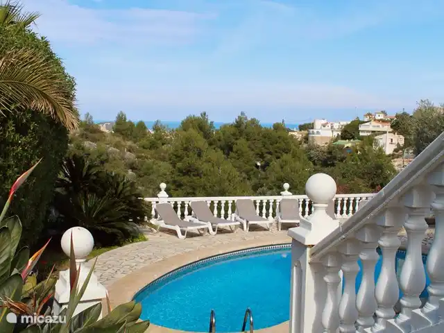 Villa Las dos Hermanas | Espagne, Costa Blanca, Dénia - villa La piscine avec vue sur la mer en arrière-plan.