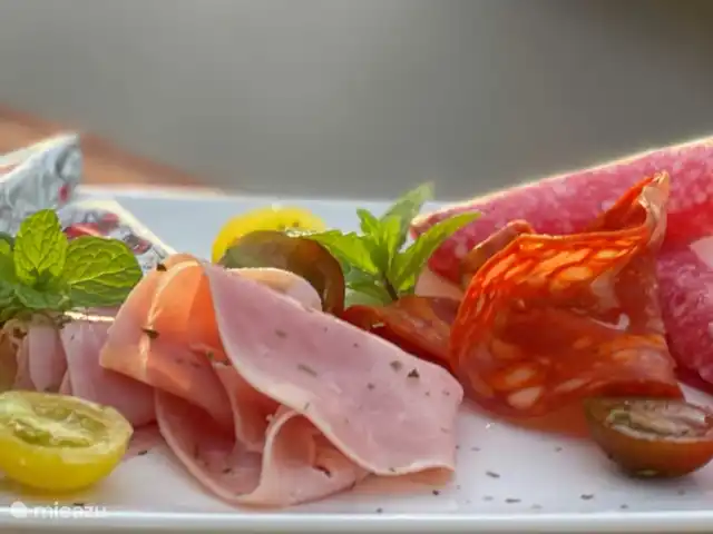 Estudio Risa en España, Andalucía, Viñuela - studio Desayuno