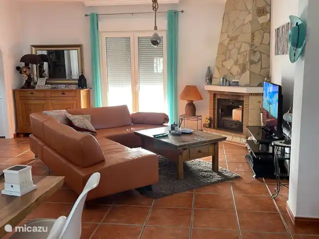 Casira, habitación El Toro en España, Andalucía, Viñuela - studio Salón