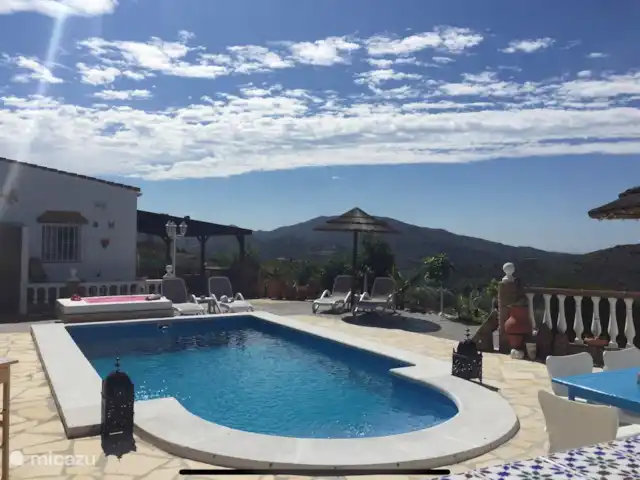 Casira, habitación El Toro en España, Andalucía, Viñuela - studio Piscina