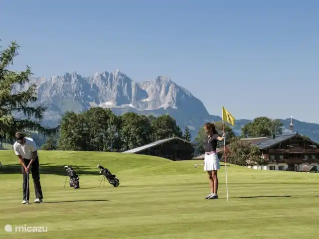 Residencia Brixental Top 7 en Austria, Tirol, Brixen im Thale - apartamento Paisaje de golf con 27 hoyos