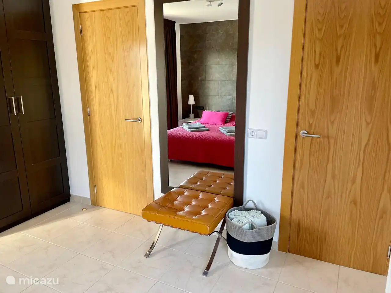 Schlafzimmer mit eigenem Bad