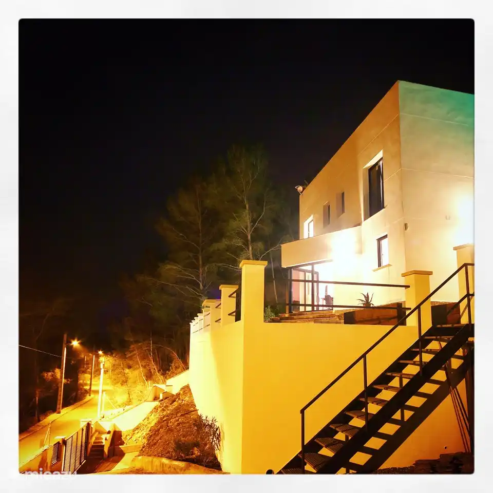 Vorderseite des Hauses