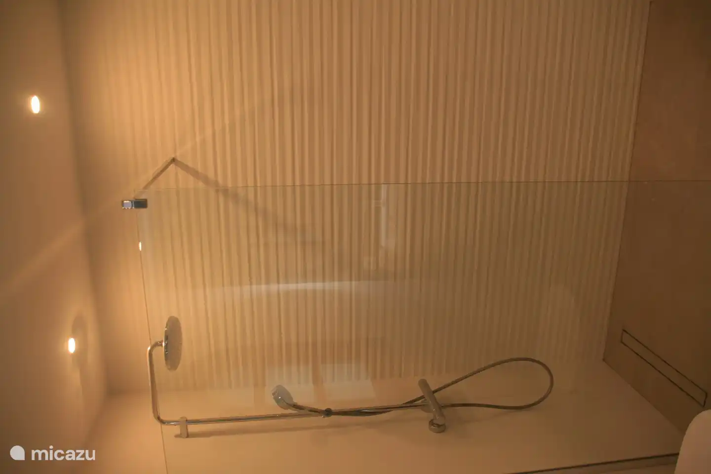 En-suite Badezimmer im Erdgeschoss