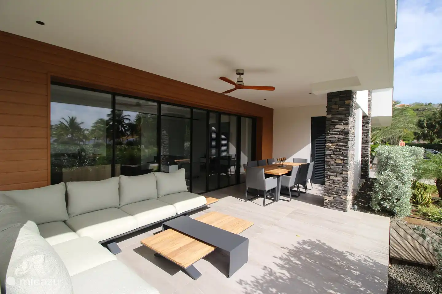 Luxuswohnung im Erdgeschoss in Curaçao, Curacao-Mitte, Blue Bay - appartement