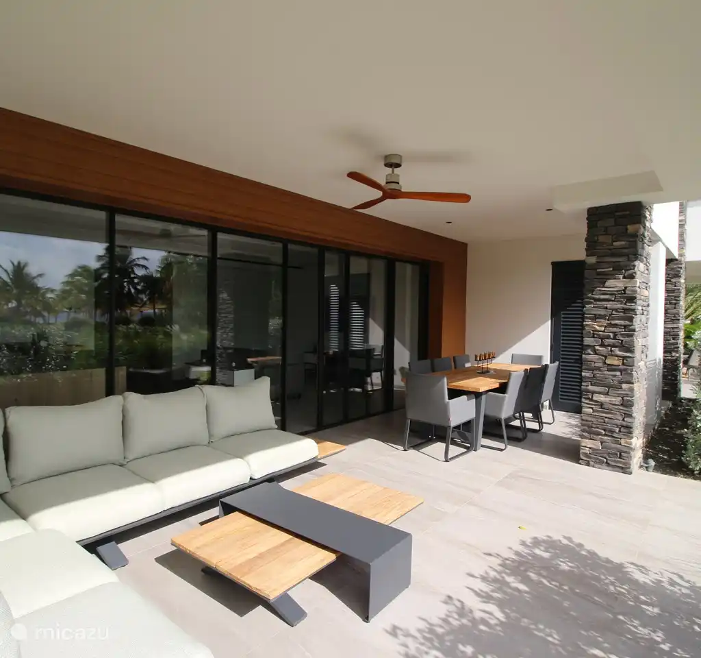 Luxe appartement op begaande grond