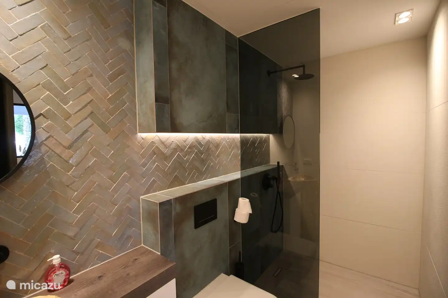 Badezimmer 2. Schlafzimmer