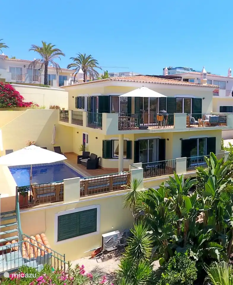 Villa en la playa de Castelo Meijer en Portugal, Algarve, Ferragudo  - villa