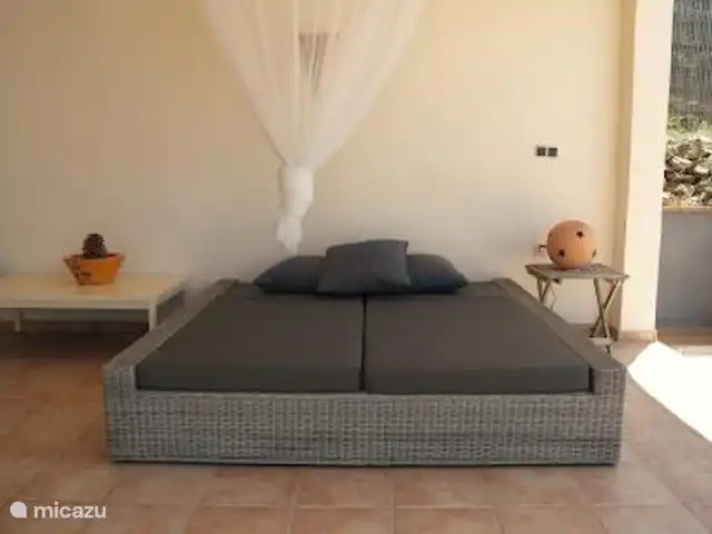 La Golondrina en España, Costa Blanca, Lliber - villa Relájate en esta encantadora cama lounge