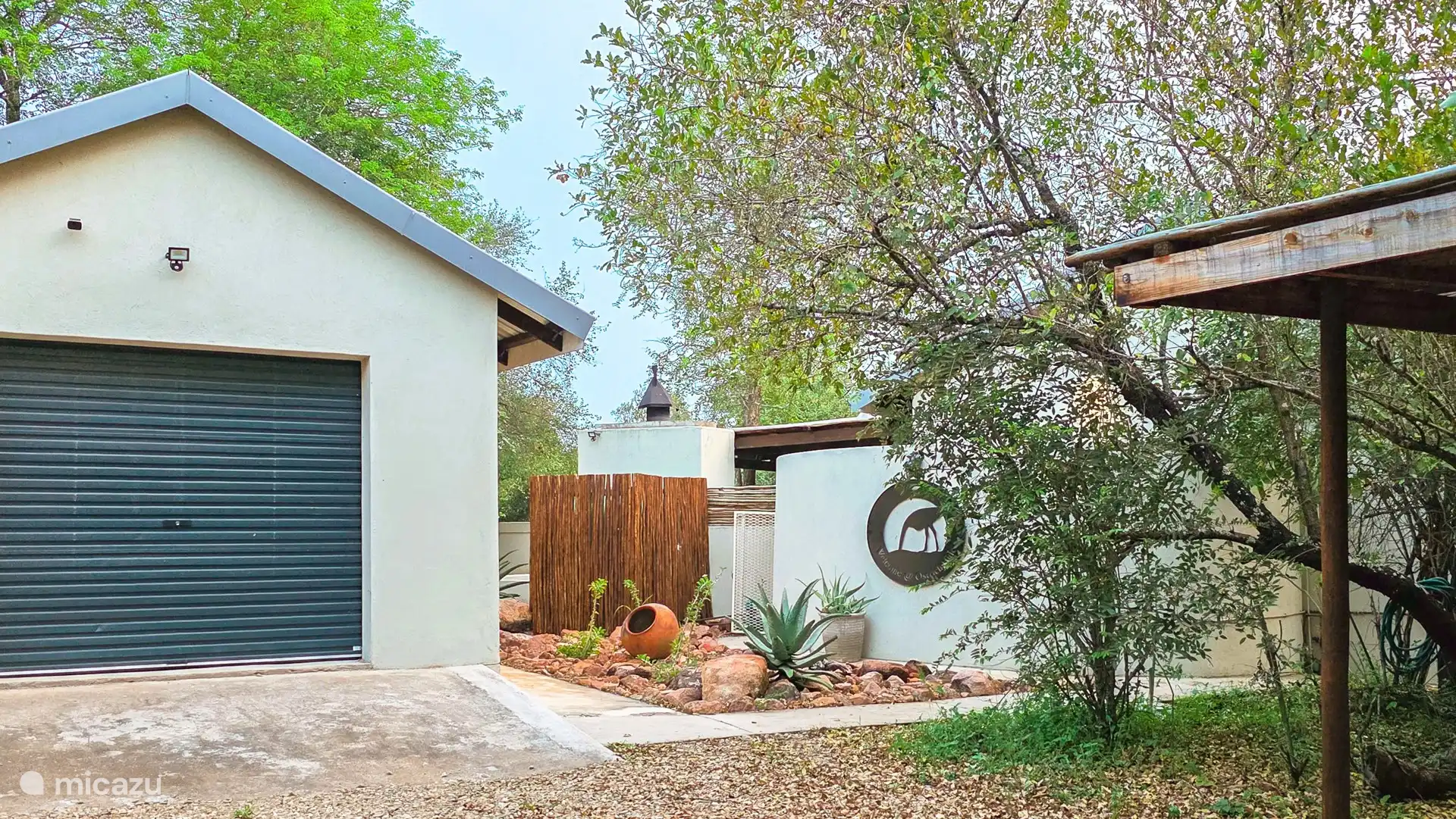 View from the driveway/carport