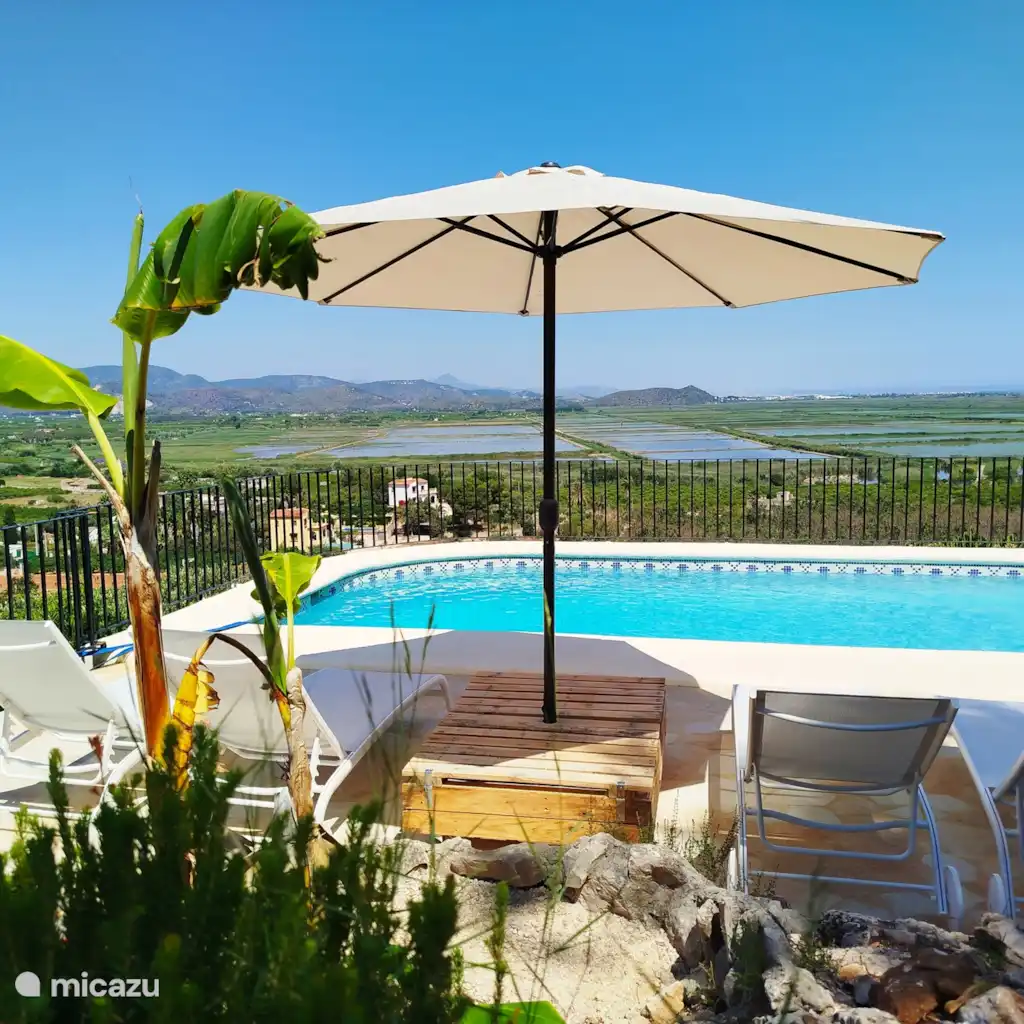 El Castellet, privé huis en zwembad, foto 4