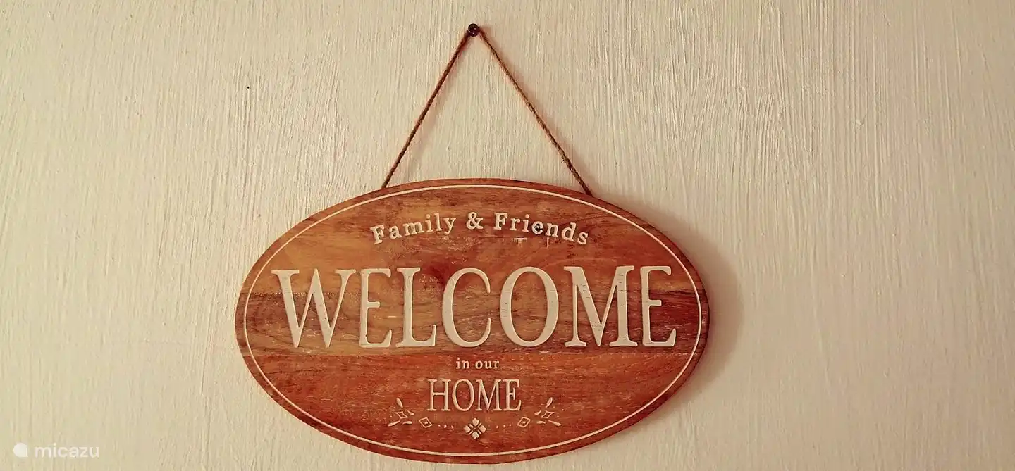 Wenn wir nicht da sind, teilen wir gerne unseren wunderbaren Platz unter der Sonne mit Ihnen! 