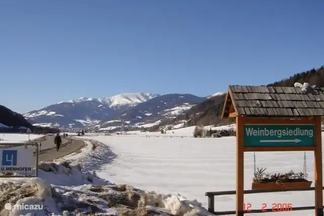 Entrada al parque en invierno