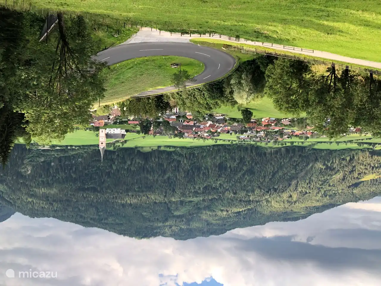 Sankt Peter am Kammersberg desde la terraza Gasthof Trattner