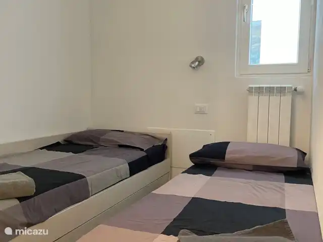 2 - Cinque Terre - Toscane - Lerici | Italie, Ligurie, Lerici - appartement Chambre 2 - petite chambre avec 1 ou 2 lits simples