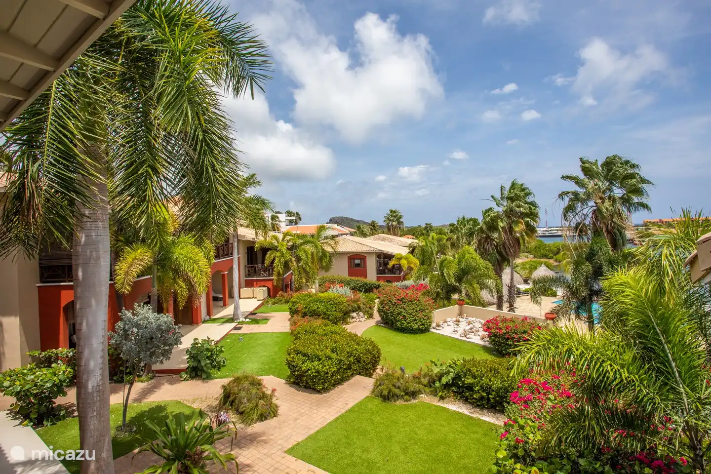 El jardín del balneario.