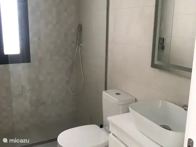 Villa Eléla | Espagne, Murcia, Santiago de la Ribera - villa salle de bain 2 à l'étage