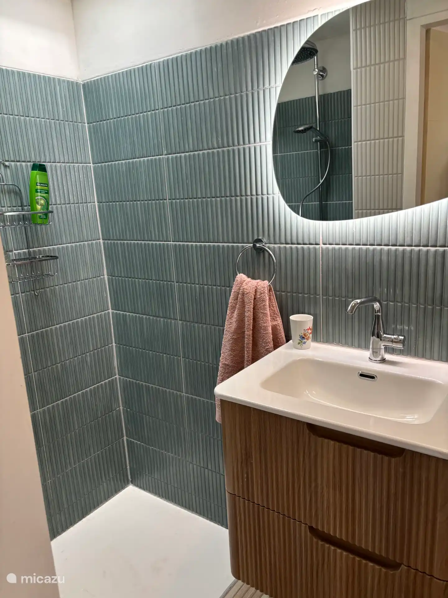 Salle de bain rénovée pratique