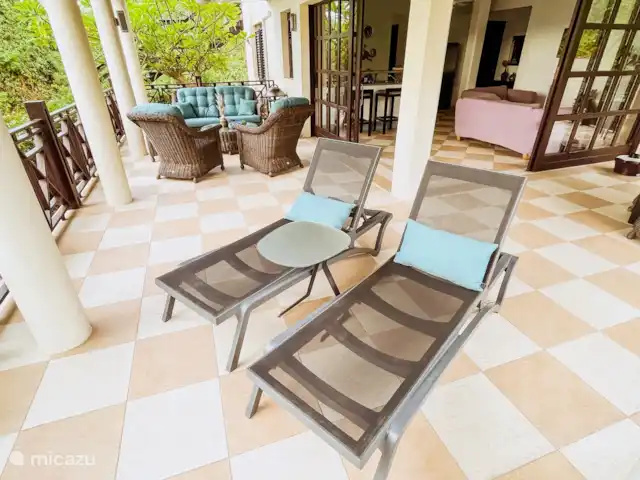 Belle villa à Blue Bay Resort | Curaçao, Curaçao-Centre, Blue Bay - villa 2 transats