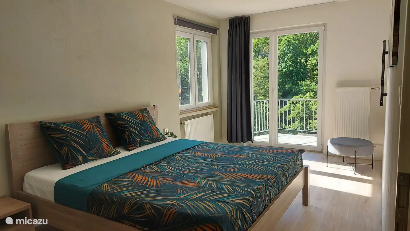 Dormitorio 1 con balcón