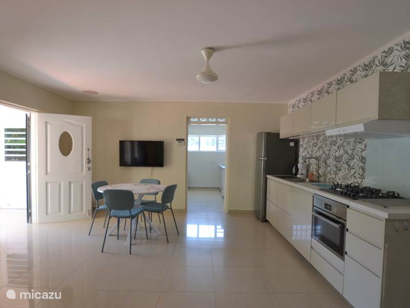 Vakantiehuis Curaçao, Banda Ariba (oost), Brakkeput Abou Appartement Relex Appartement B