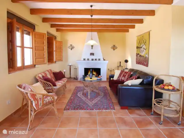 Villa Los Cuatro Vientos huren in Spanje, Costa del Sol, Comares - villa Voor frissere avonden, gezelligheid in onze salon.
